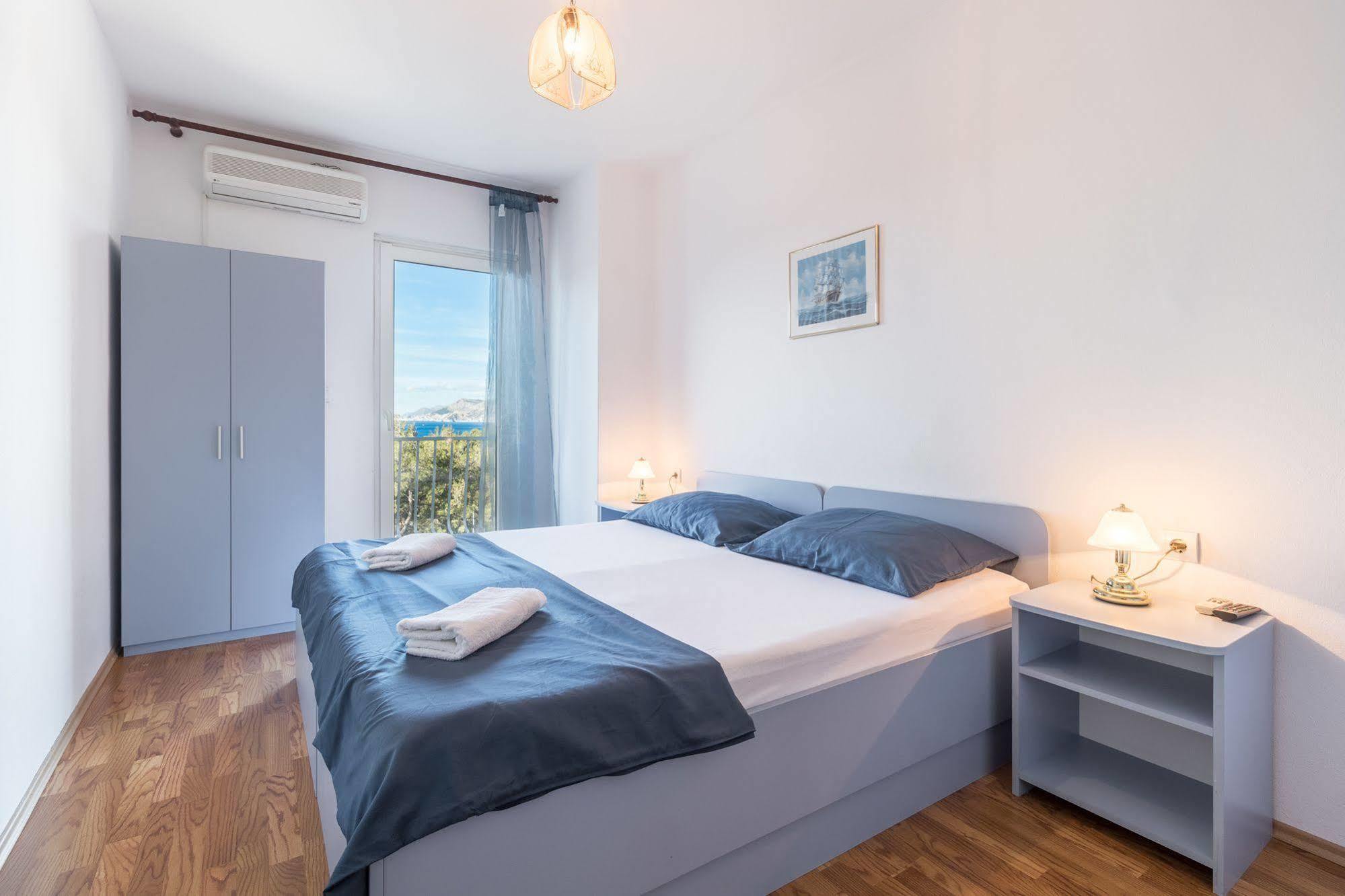 Hotel Pansion Lovac à Cavtat Extérieur photo