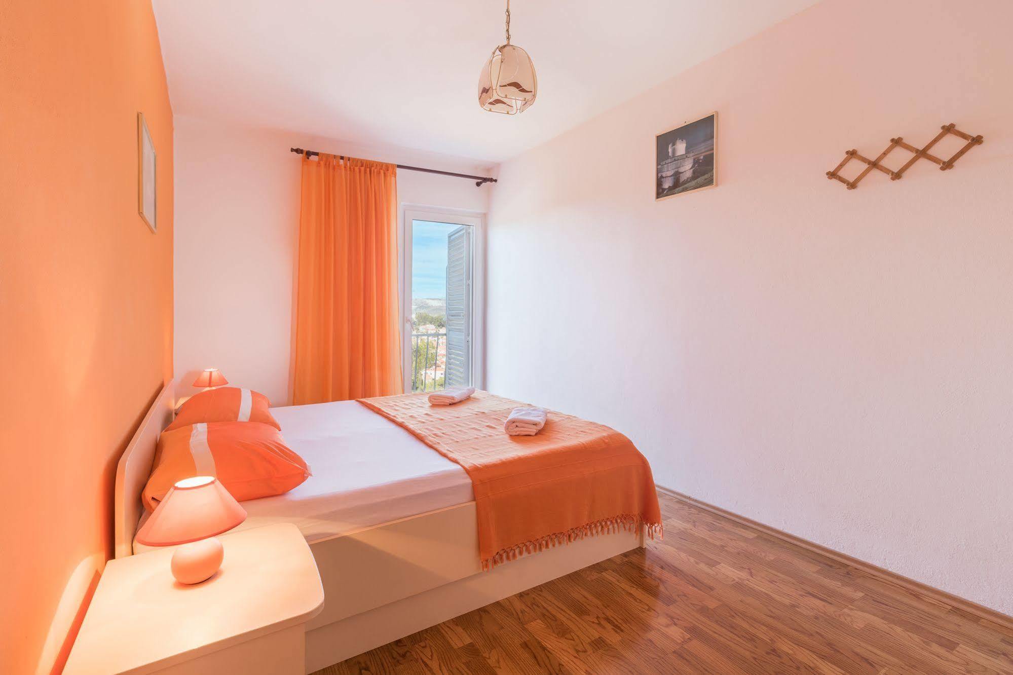 Hotel Pansion Lovac à Cavtat Extérieur photo