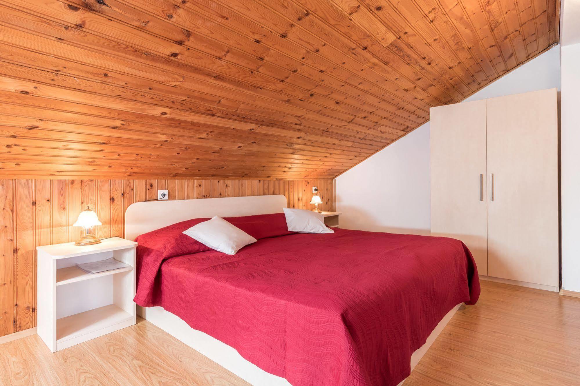 Hotel Pansion Lovac à Cavtat Extérieur photo
