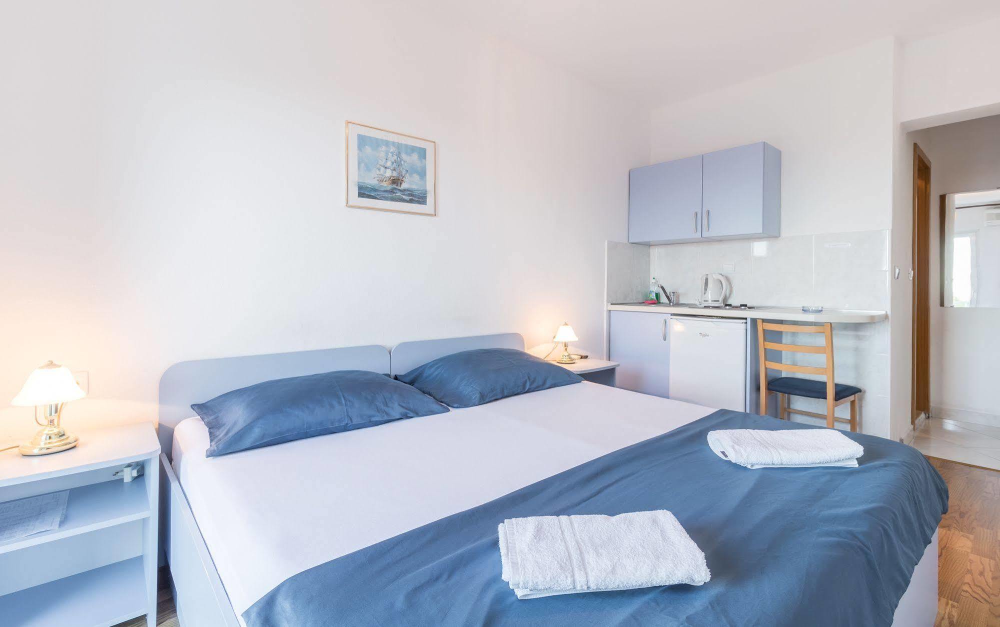 Hotel Pansion Lovac à Cavtat Extérieur photo